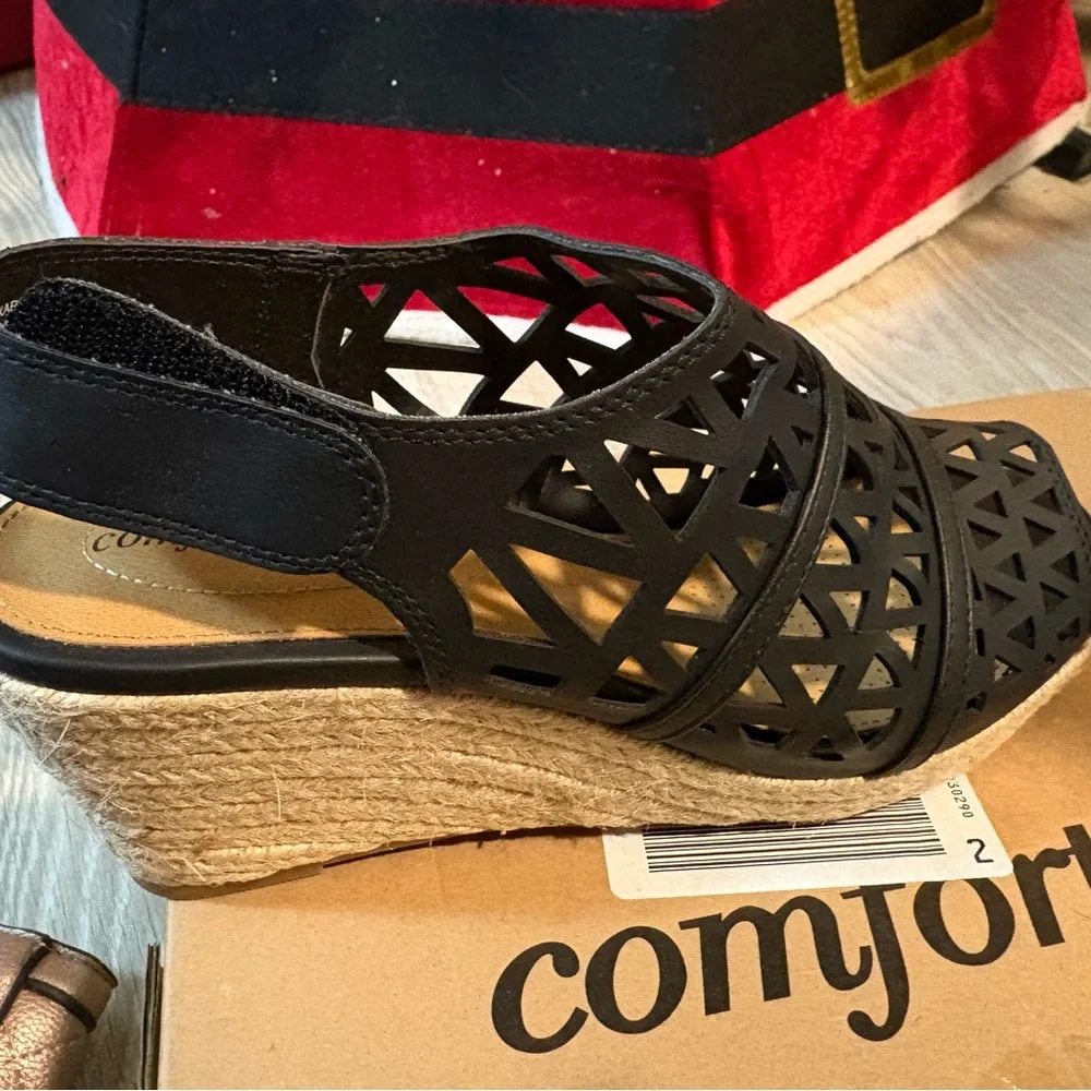 Comfortview Women's The Karen Espadrille Wedge sandal women’s size 9W -New w/box